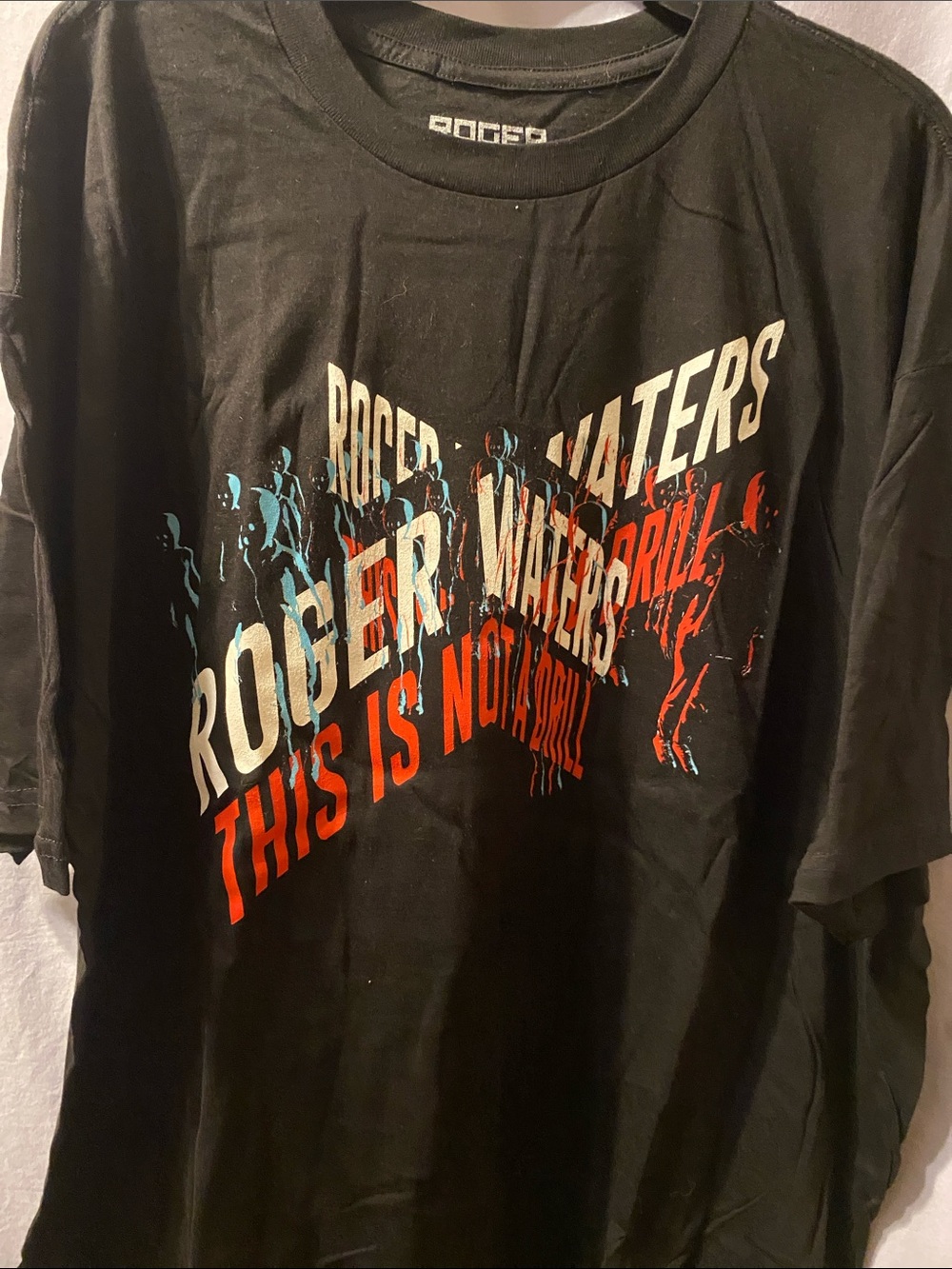 Roger Waters Black Graphic Short-Sleeve Tee - 'This Is Not a Drill'